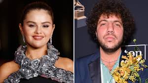 2Q5 Selena Gomez and Benny Blanco Are Officially Engaged